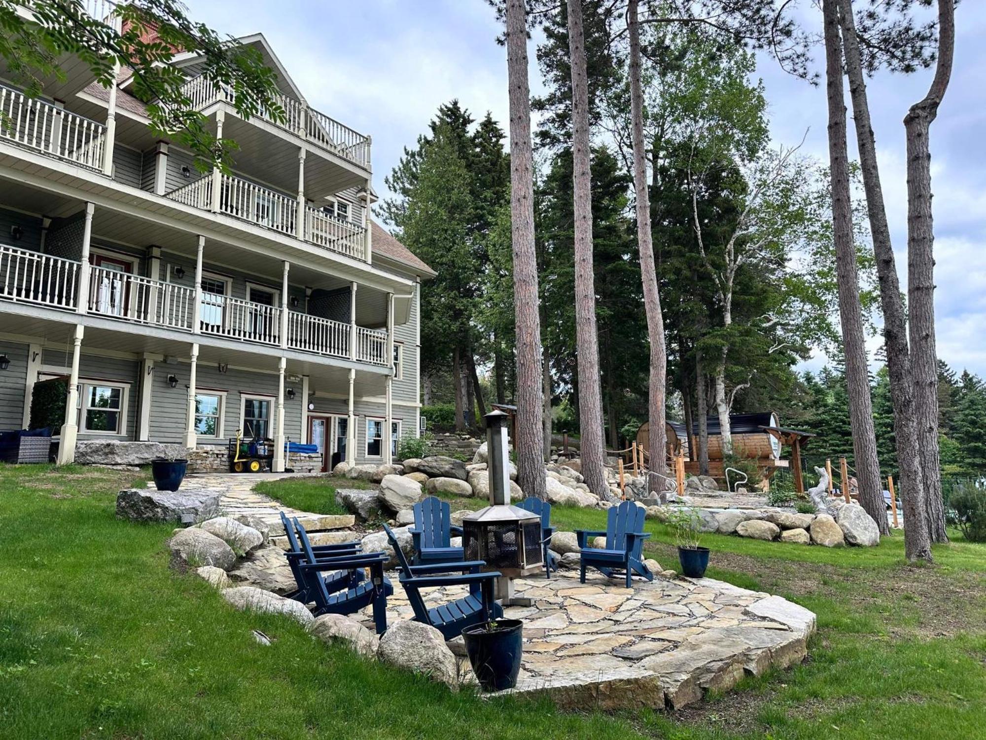 Estello Suites & Spa Lac-Mégantic Dış mekan fotoğraf